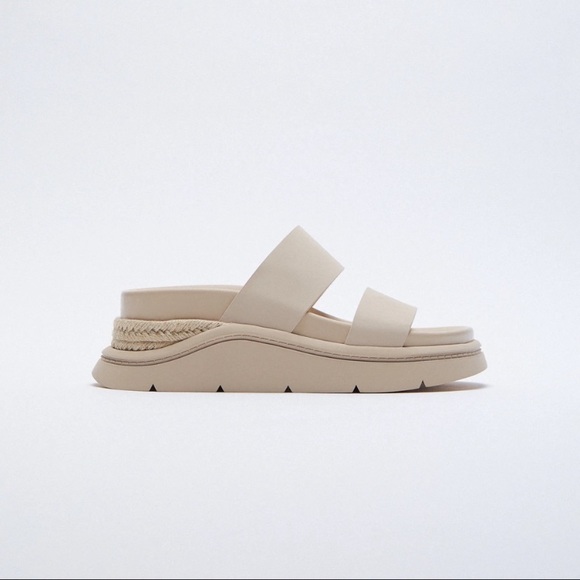✅SOLD✅ZARA RUBBERISED FLAT SPORTY SANDALS - Picture 5 of 15